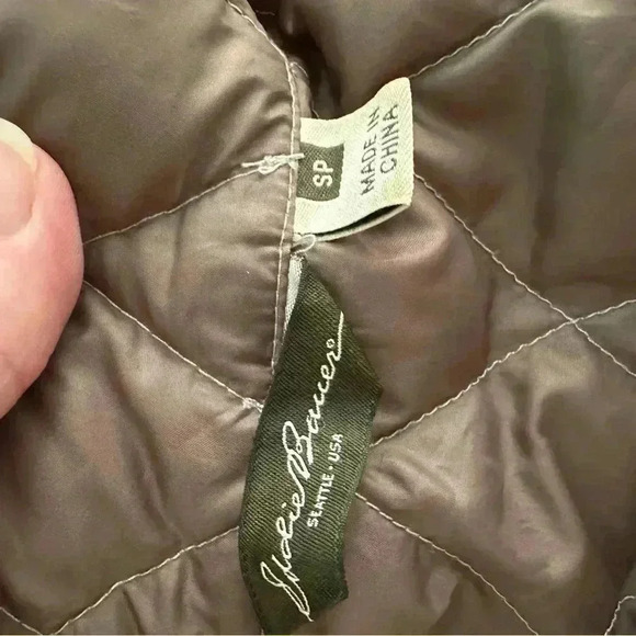 Eddie Bauer Coat Women's 100% Goose Down Puffer Jacket Gray Snap Petite S EB 550 - Picture 4 of 5